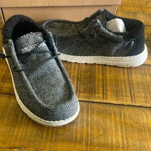 Boys Slip on shoes- size 2- Bruno Marc